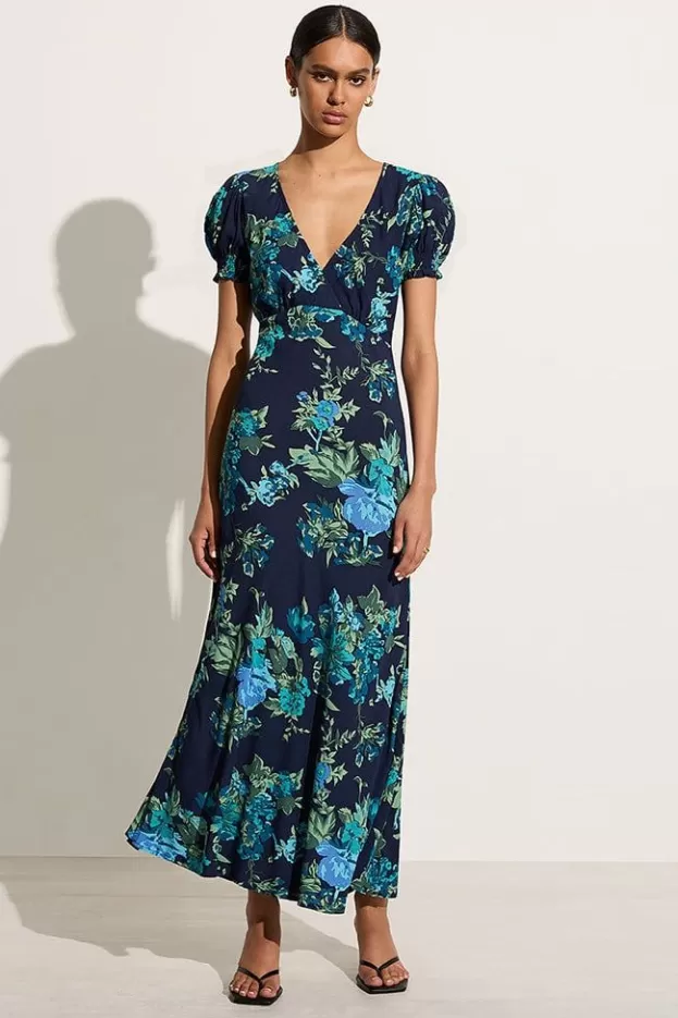 Faithfull The Brand Reis Maxi Dress Escala Floral Navy> Dresses